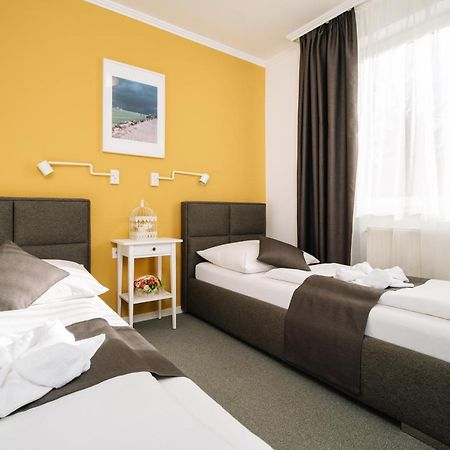 Topáz Apartmanházak Balatongyörök Exterior foto