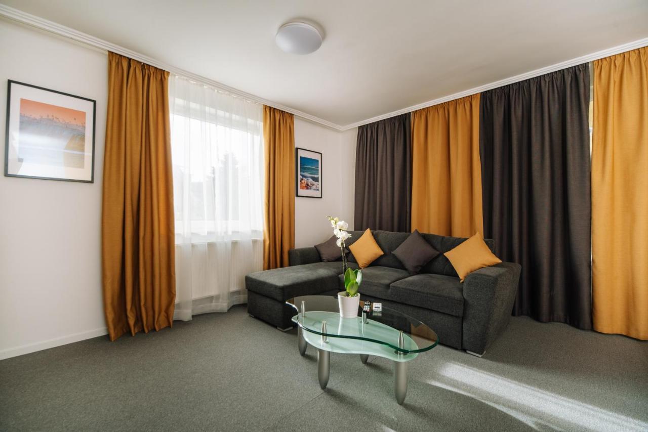 Topáz Apartmanházak Balatongyörök Exterior foto