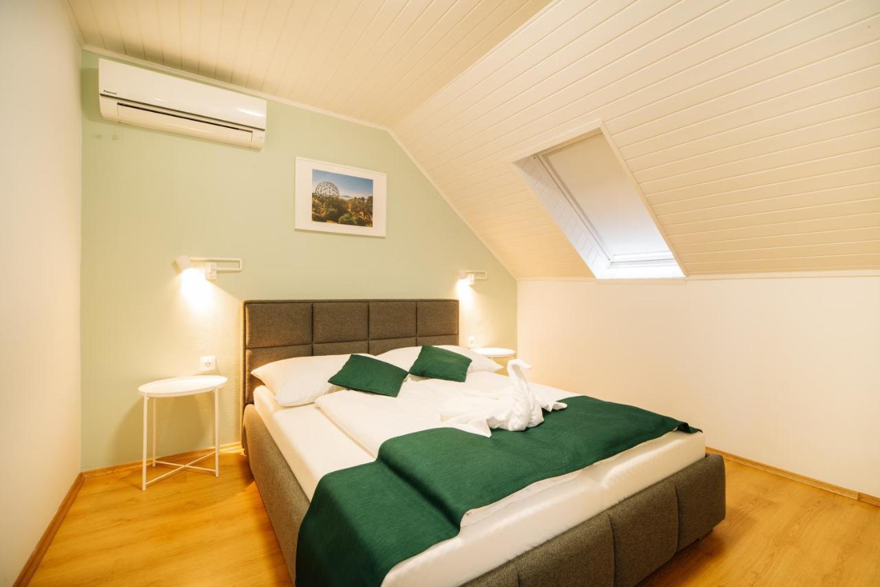 Topáz Apartmanházak Balatongyörök Exterior foto